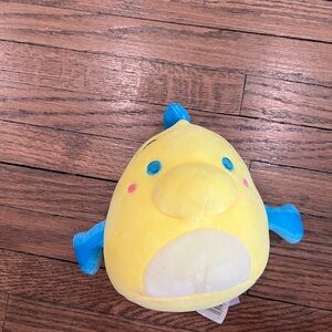 Squishmallow Disney flounder, the Little mermaid ￼